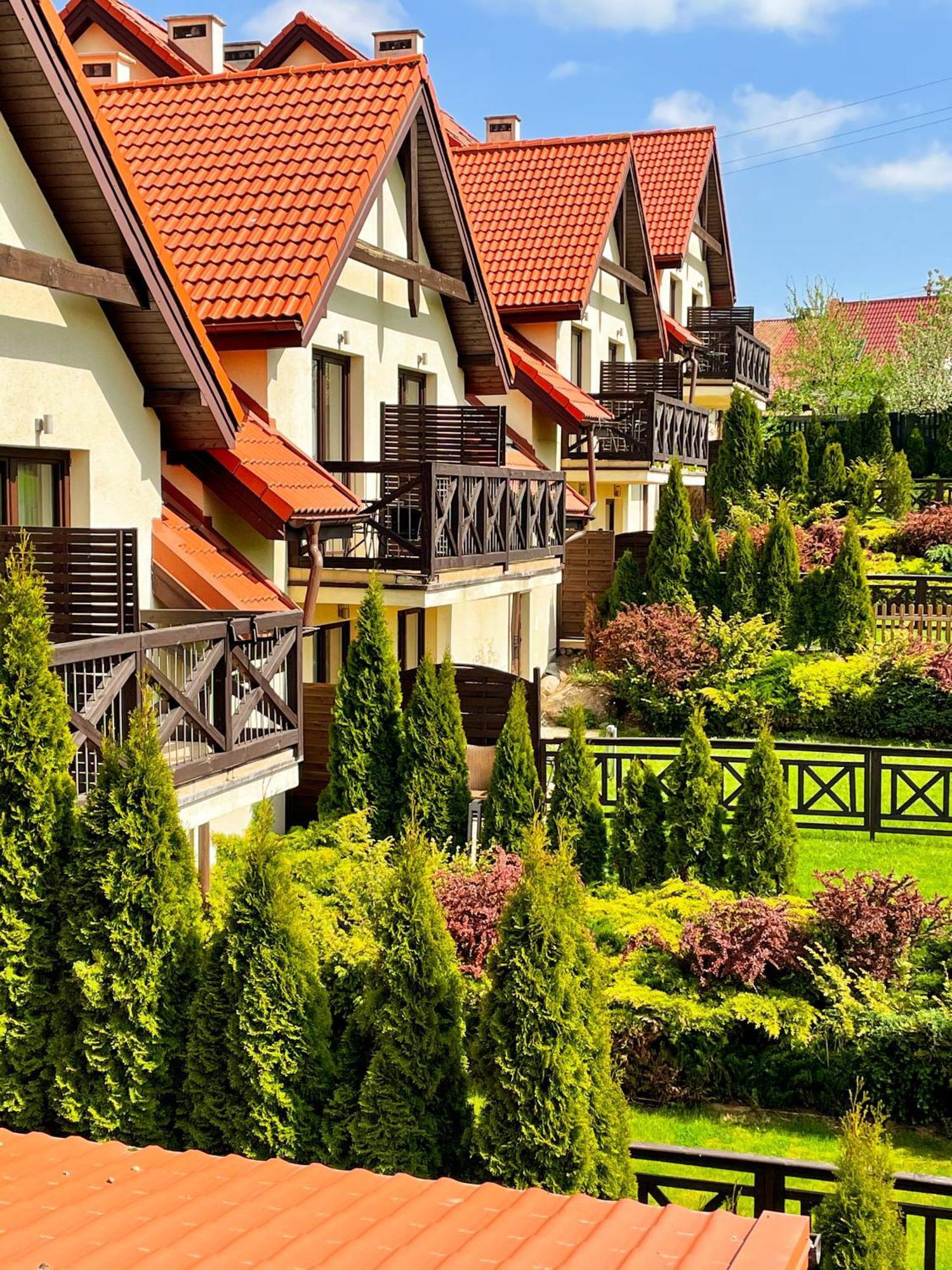 Hotel Santa Monica Mikołajki Exterior foto