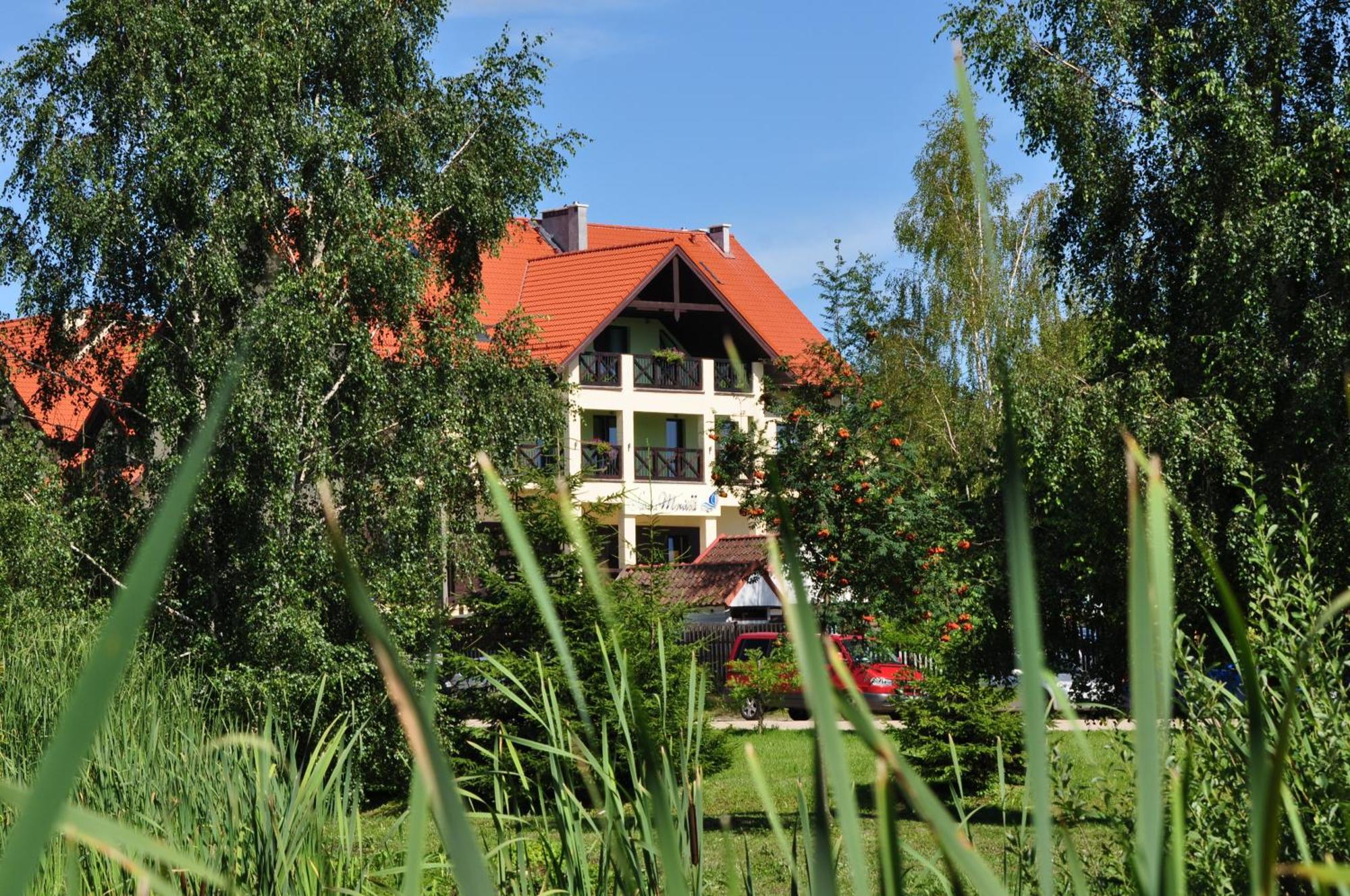 Hotel Santa Monica Mikołajki Exterior foto
